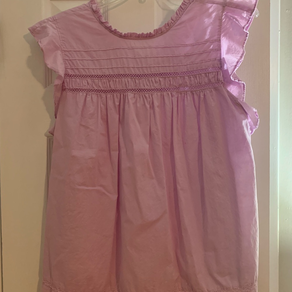 Cute lilac sleeveless blouse